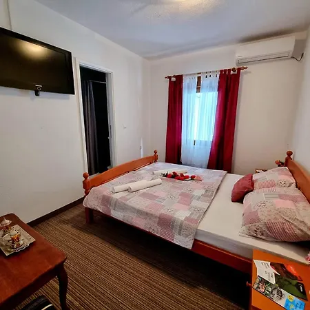 Pansion & 3* Blagaj