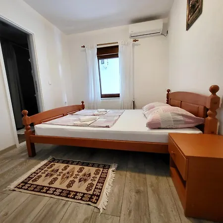 Отель Pansion & 3*